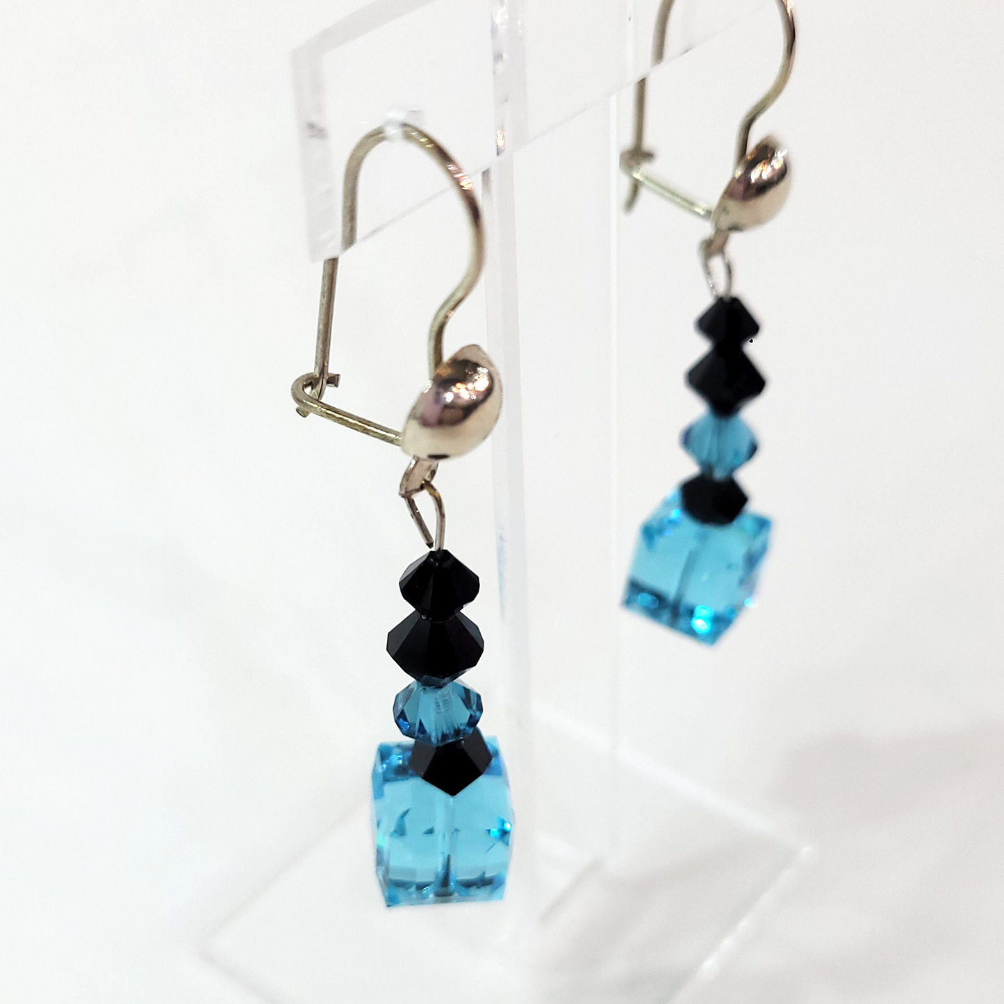 Aros Cristal Negro y Azul Swarovski