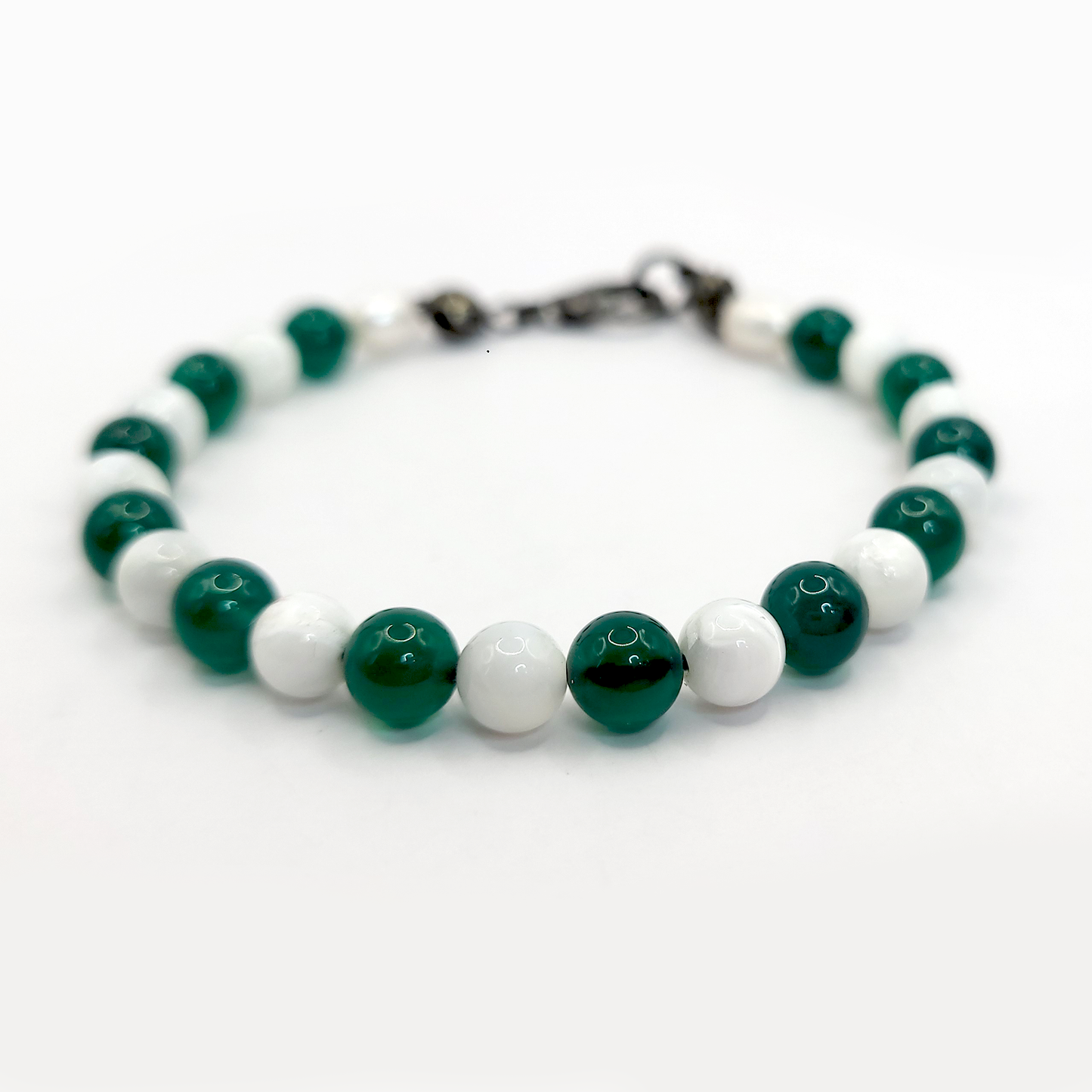 Pulsera de Piedras Naturales Jade y Nacar